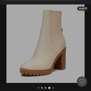 Coconuts By Matisse Women's Dean Ivory Ankle Booties Block Heal Size 8